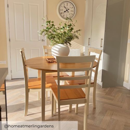 Salcombe Round Wooden Table & 4 Whitby Dining Chairs